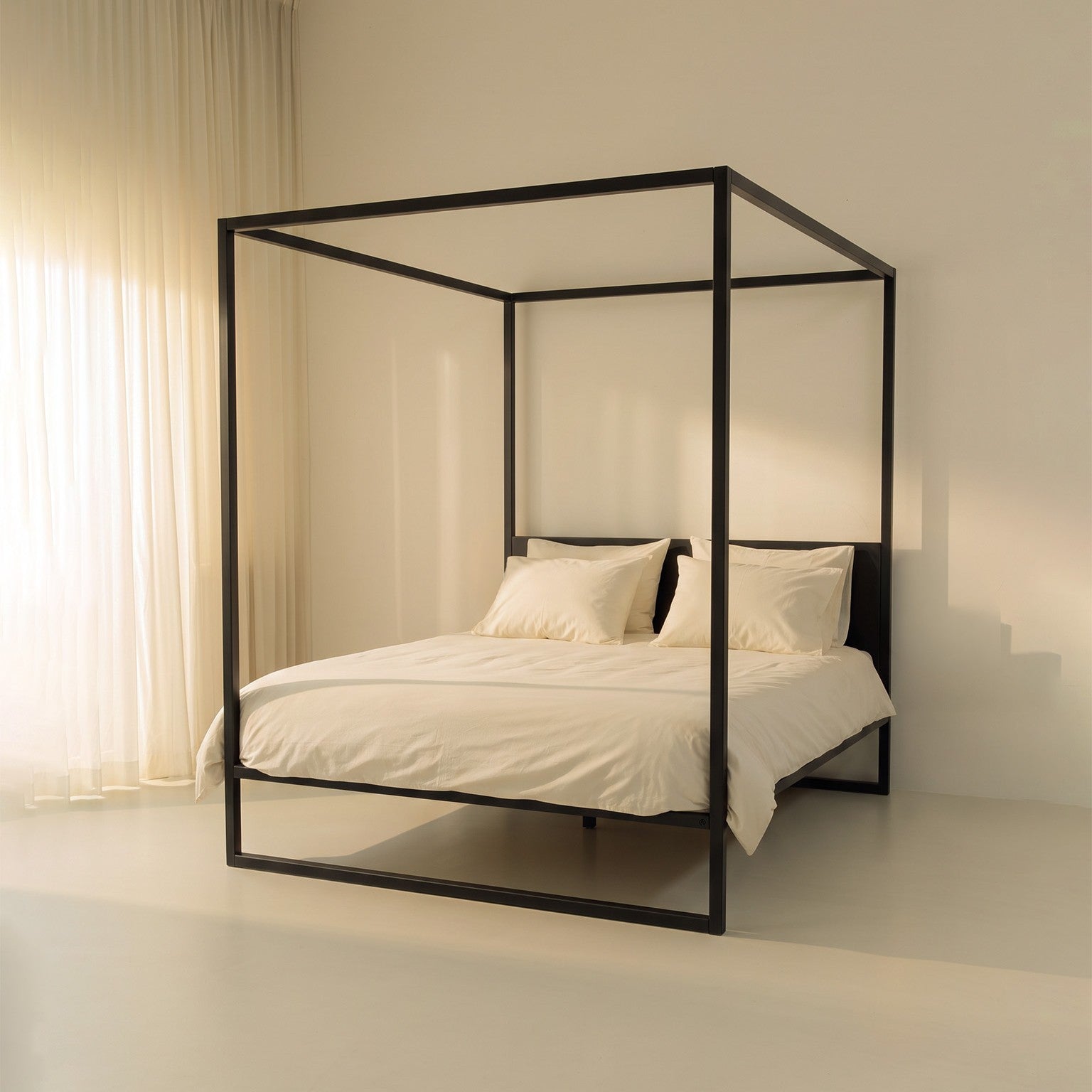 Hemelbed °02 | Zwart