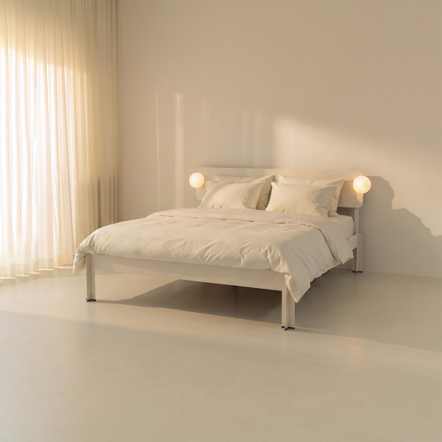 Bedframe °03 | Sand