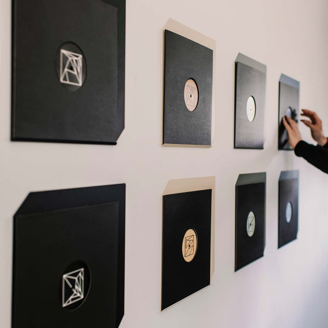 stalen wandplank wandrek vinylplaat Record Frame °01 in Black / Zwart Productafbeelding