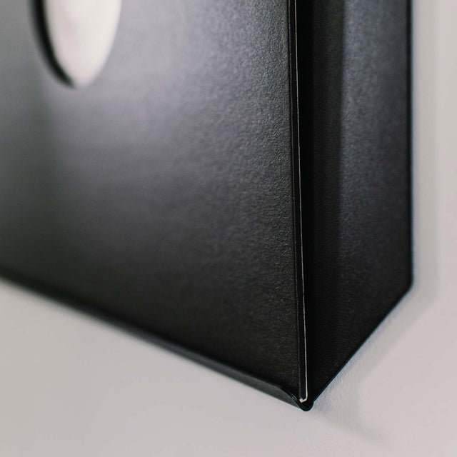 afbeelding stalen wandplank wandrek vinylplaat Record Frame °01 in Black / Zwart Robuust Amsterdam